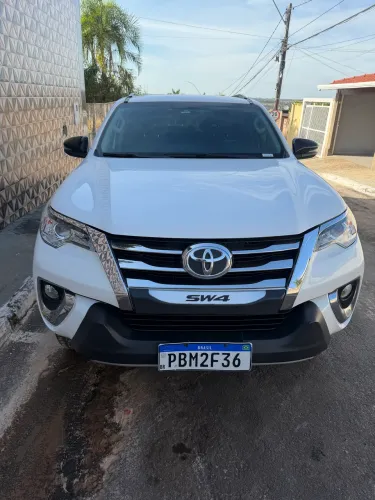 Toyota Hilux SW4 SRV 4X2 2.7 Flex 16V Aut. 2019
