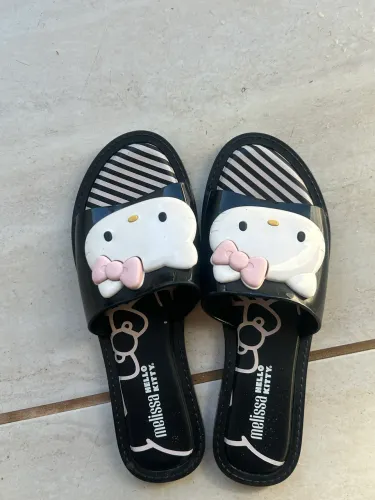 sandália slide melissa hello kitty 