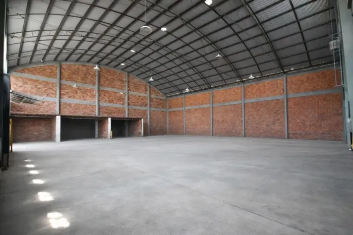 Pavilhão para alugar, 850 m² por R$ 14.803,00/mês - Humaitá - Porto Alegre/RS