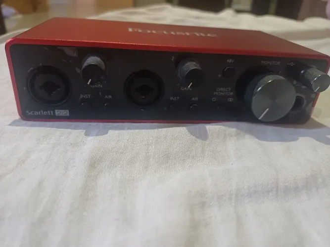 Interface focusrite scarlet   3°geração