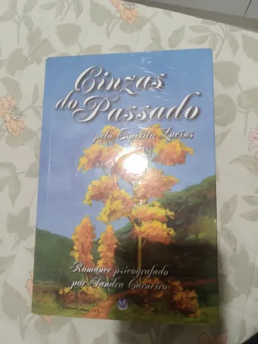 Livro Cinzas do Passado