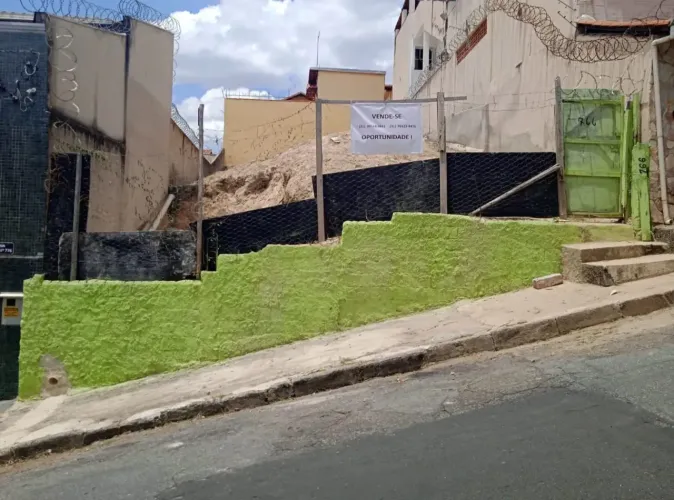 Lote Cachoeirinha -Próximo Hospital Belo Horizonte