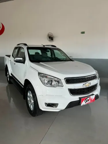 Chevrolet S10 Pick-up LTZ 2.4 F.power 4X2 CD 2013