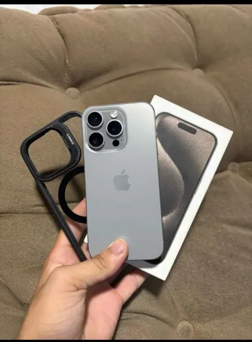 iPhone 15 pro 128gb na caixa zero troco ou vendo 