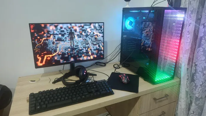 PC Gamer i5 8ª G Randeon R380 4gb