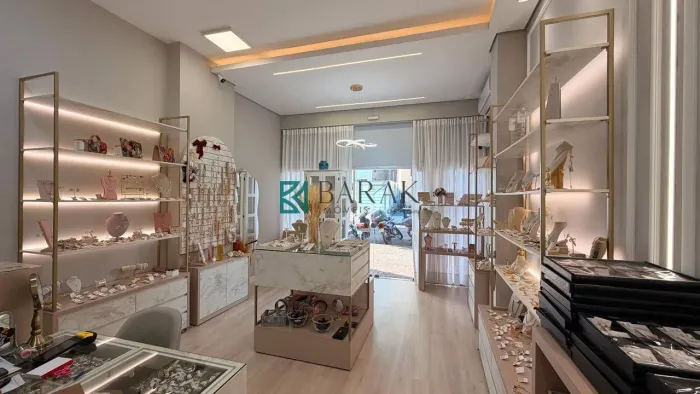 Loja à venda, 35 m² por R$ 220.000 - Zona 03 - Maringá/PR