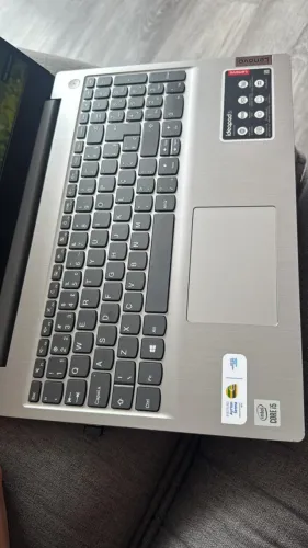 VENDO NOTEBOOK LENOVO IDEA PAD 3i - CORE i5 | 8GB RAM | SSD 256GB