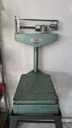 Balança Filizola carga máxima 150kg