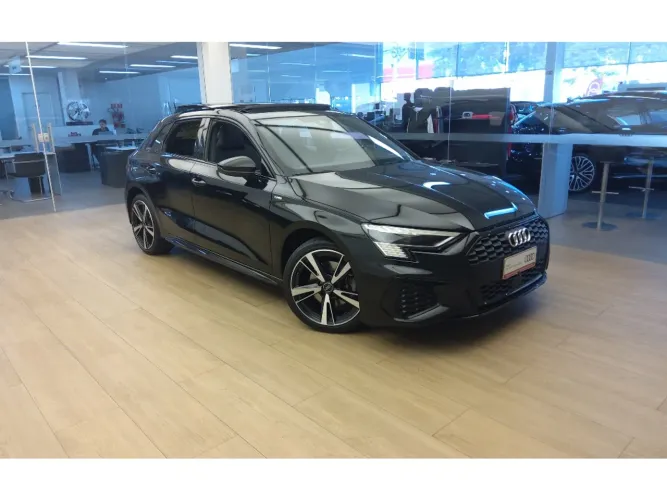 Audi A3 Sportb. Perf. Black 2.0 TFSI S-tronic 2023
