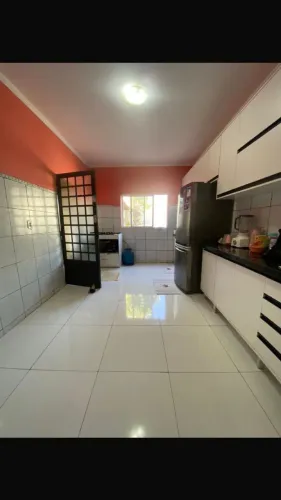 Aluguel de casa no acarape direto com o proprietário. Reformada. Aluguel mais tres calcoes