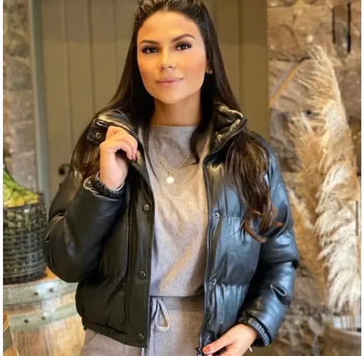 Jaqueta Puffer Cropped Couro