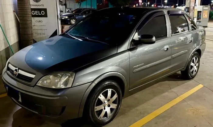 Chevrolet Corsa Sed. Premium 1.4 8V Econoflex 4P 2011