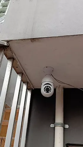 câmera de segurança wi fi Com Microfone e Alto-falante Visão Noturna, 360°