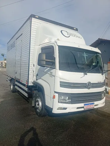 Vende se 11180