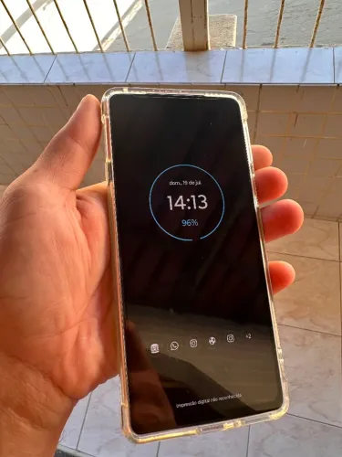 Moto Edge 20