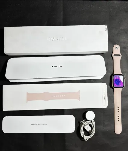 Apple Watch S6 44m GPS Dourado - OLX Pay - Completo na Caixa - Troca e Parcelo 18x
