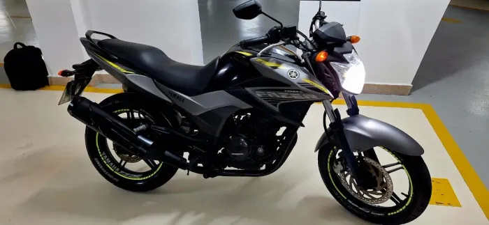 Fazer 250 Moto impecável..