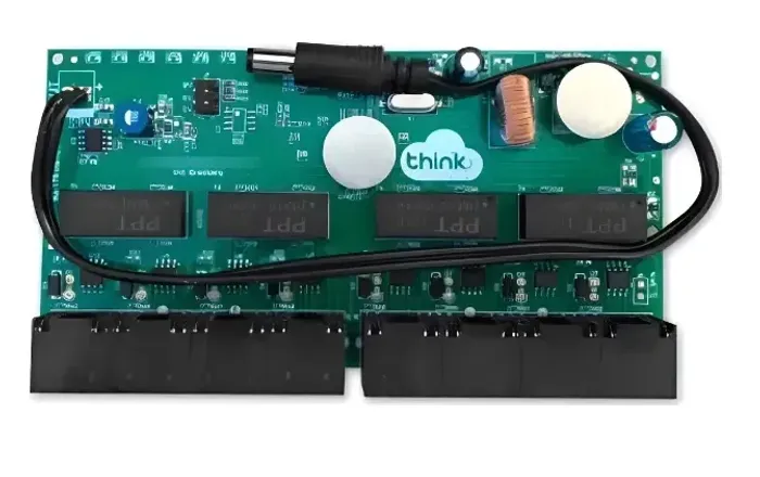 Switch Vlan Fast Poe Reverso - Dupla Alimentação com Saida P4