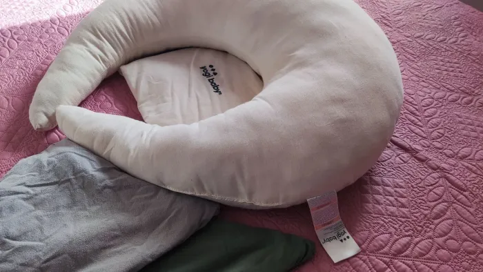 Almofada de amamentação (Yogi Baby)