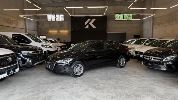 Hyundai Elantra 2.0 16V Flex Aut. 2018