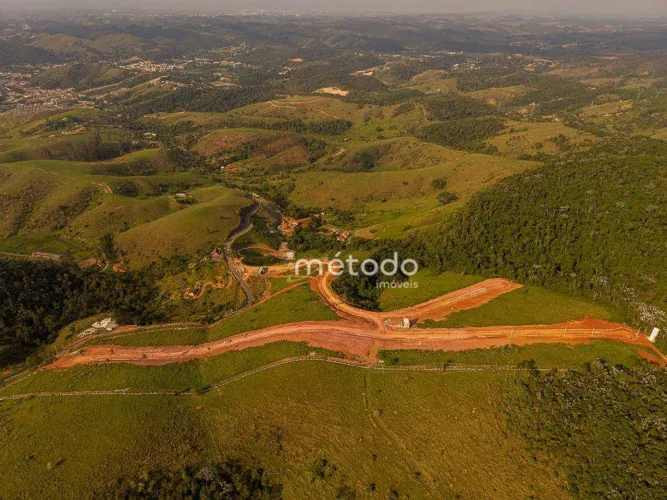 Terreno à venda - Condomínio Residencial Terras do Sol - 1000 m² | Vista Livre | Quadra de