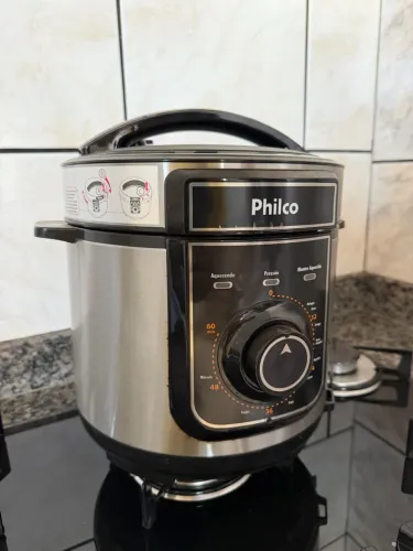 Panela de Pressão Elétrica Philco 4L 14 funções Usada