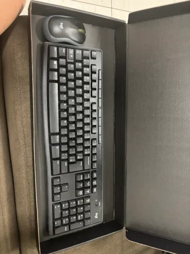 Teclado Logitech - Funcionando Perfeito