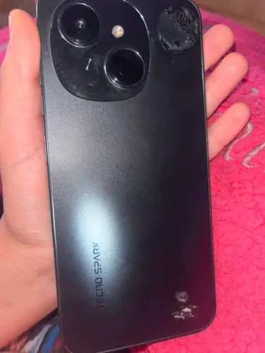 Vendo Celular Tecno Spark 64G