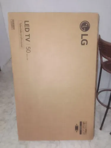 Tv LG Smart tv 4k 50 polegadas nova
