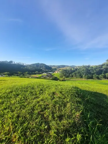 (w)- terreno em Condomínio Village Parahybuna 30 minutos de Caraguatatuba