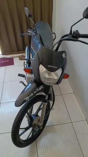 Vendo pop 110i toda conservada. Único dono 