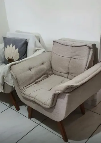Vendo 2 poltronas 