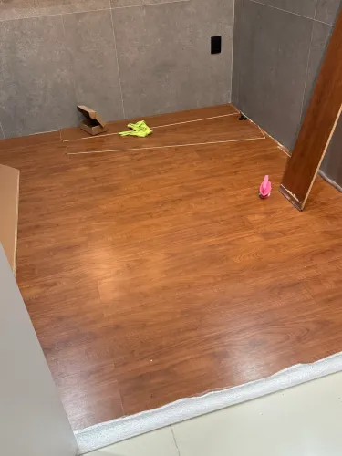 Piso Laminado de click