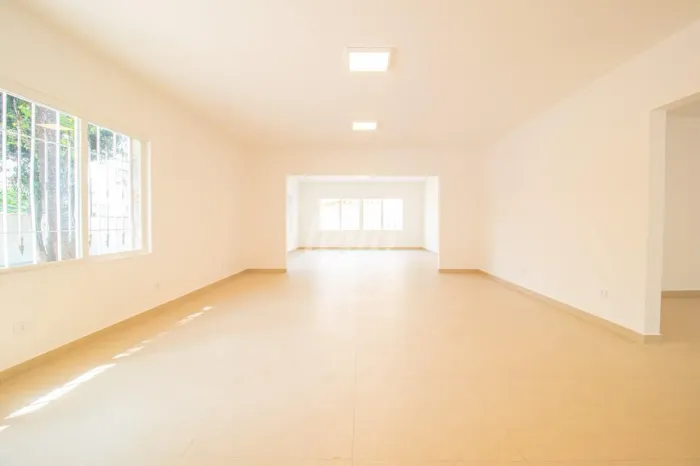 Casa 5 quartos para alugar no(a) Vila Albertina
