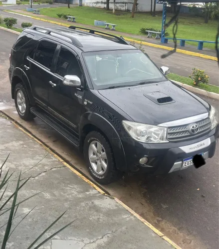 Toyota Hilux SW4 SRV D4-d 4X4 3.0 TDI Dies. AUT 2011