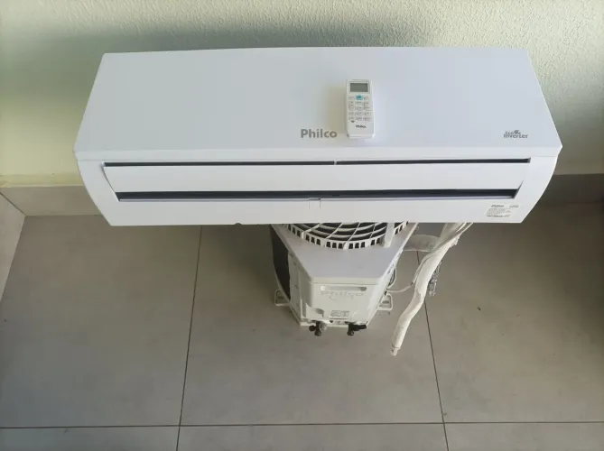 Vendo ar condicionado 9 mil btu inverter instalado