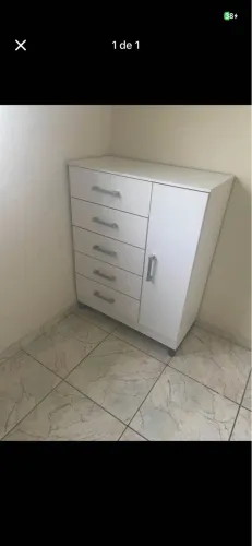 Vendo cômoda branca 