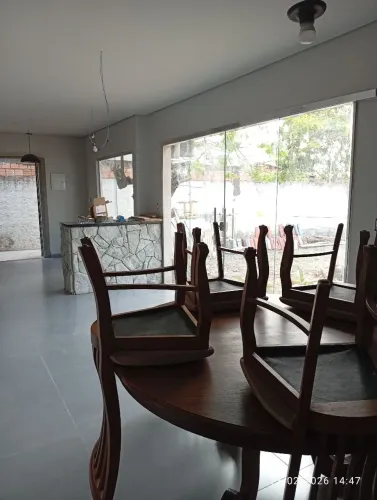 Casa em condomínio fechado no Paraviana 