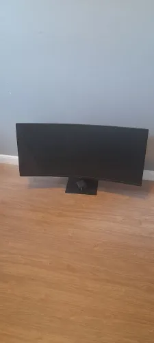 Monitor curvo 34°