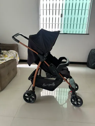 Burigotto Carrinho de Bebê com Bebê Conforto Rio K Preto e Cobre