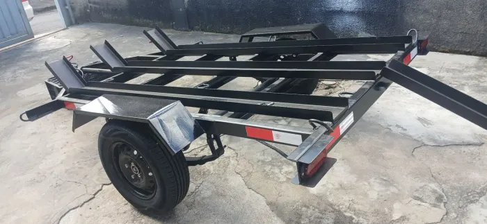Carretinha para 3 Motos nova