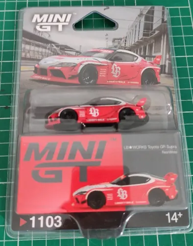Mini Gt 1103 - Toyota Gr Supra Lb*works 1:64 Vermelho Miniatura