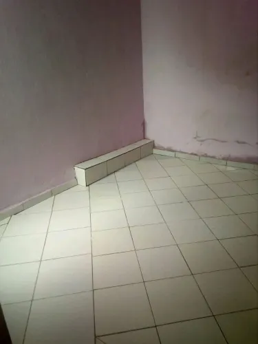 Alugo casa na vila serrana