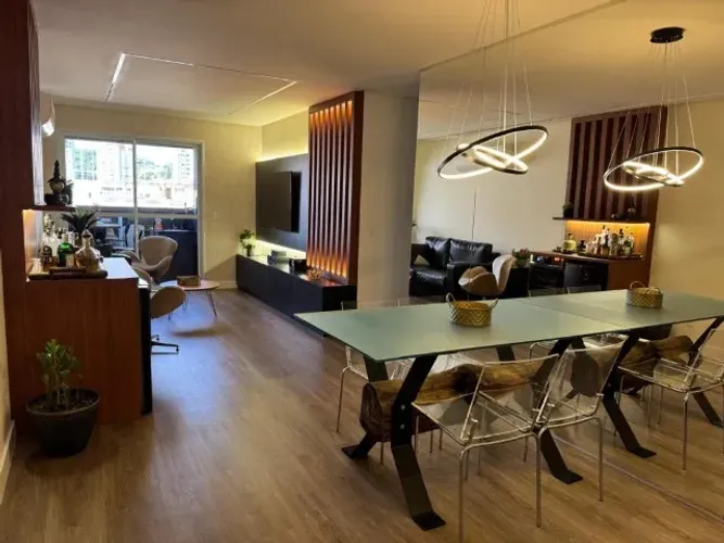 Apartamento alto padrão mobiliado no centro