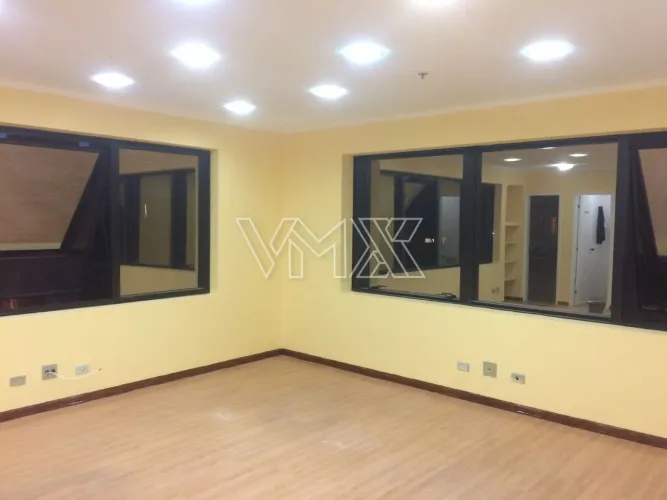 SALA COMERCIAL A VENDA EM SANTANA - SP