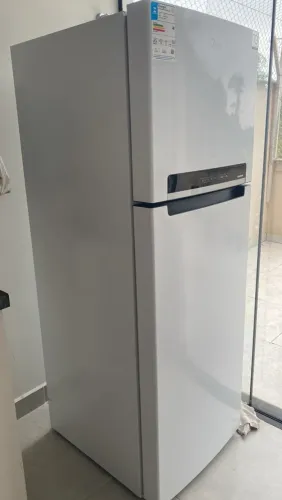 Geladeira midea