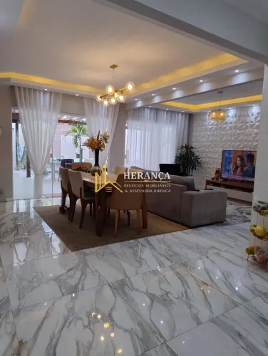 Casa Alto Padrão no Recreio|Planície do Araguaia|300m²|3Q (2 Suítes)