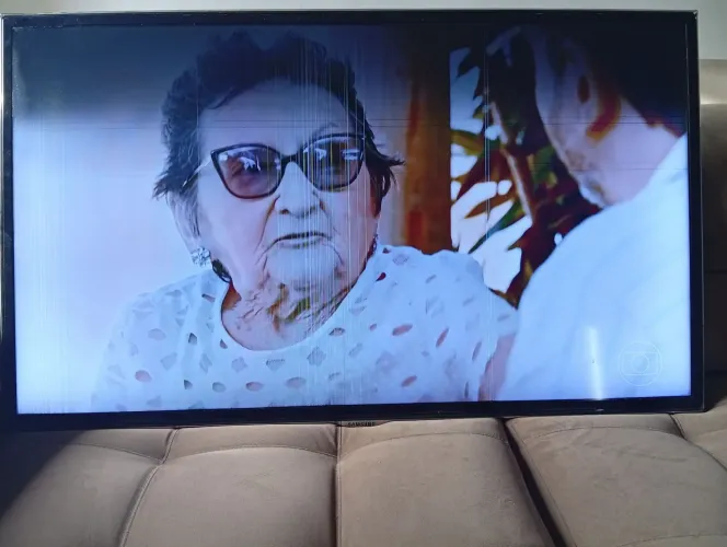 TV SAMSUNG 42 POL LÉIA O ANÚNCIO