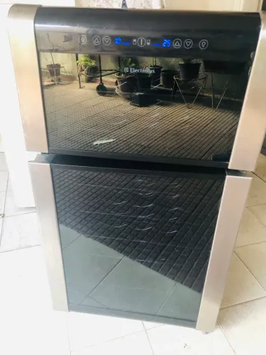 Adega Eletrolux 29 Garrafas 110V - Preço Imbatível