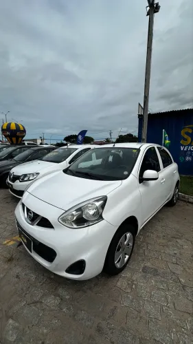 Nissan March S 1.0 12V Flex 5P 2016